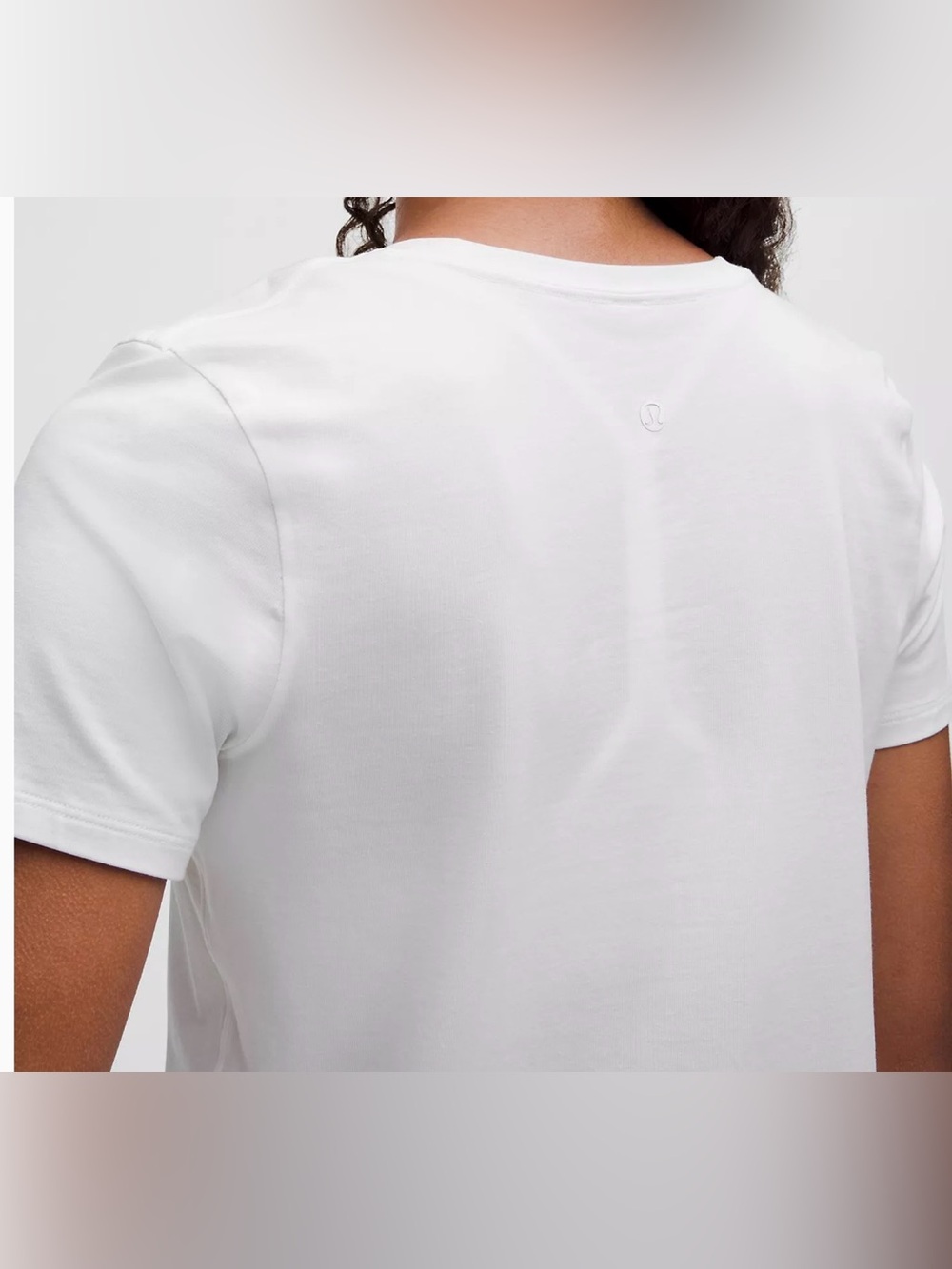 NWOT New Lululemon Love V-Neck T-Shirt - Picture 3 of 7